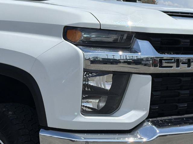 Used 2021 Chevrolet Silverado 2500 LT w/ Fleet Comfort Package AWD/4WD image 3
