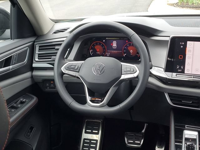 New 2026 Volkswagen Atlas Peak Edition AWD/4WD image 17