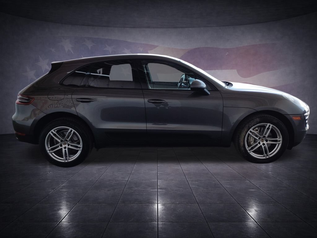 Used 2015 Porsche Macan S w/ Premium Package Plus AWD/4WD image 6