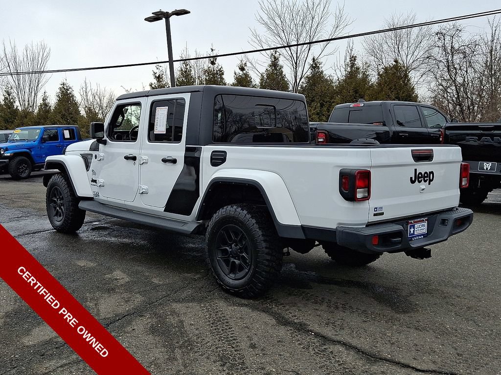Used 2022 Jeep Gladiator Sport AWD/4WD image 7