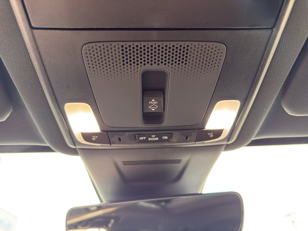 Used 2025 Honda CR-V Sport Touring image 29