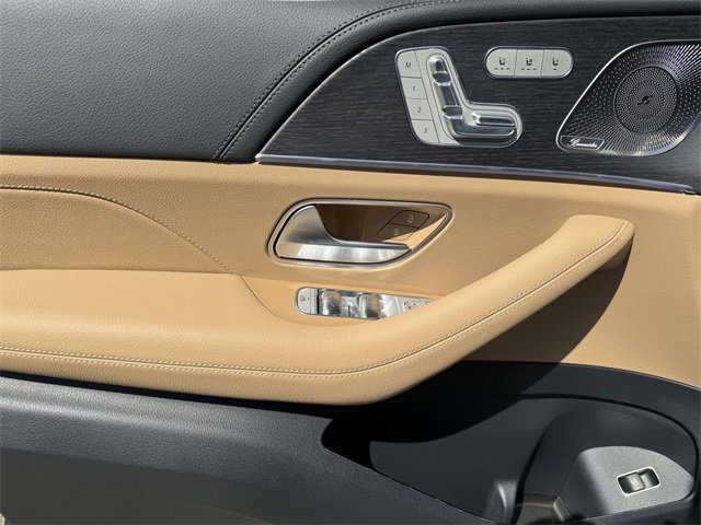 New 2026 Mercedes-Benz GLS 450 4MATIC image 18