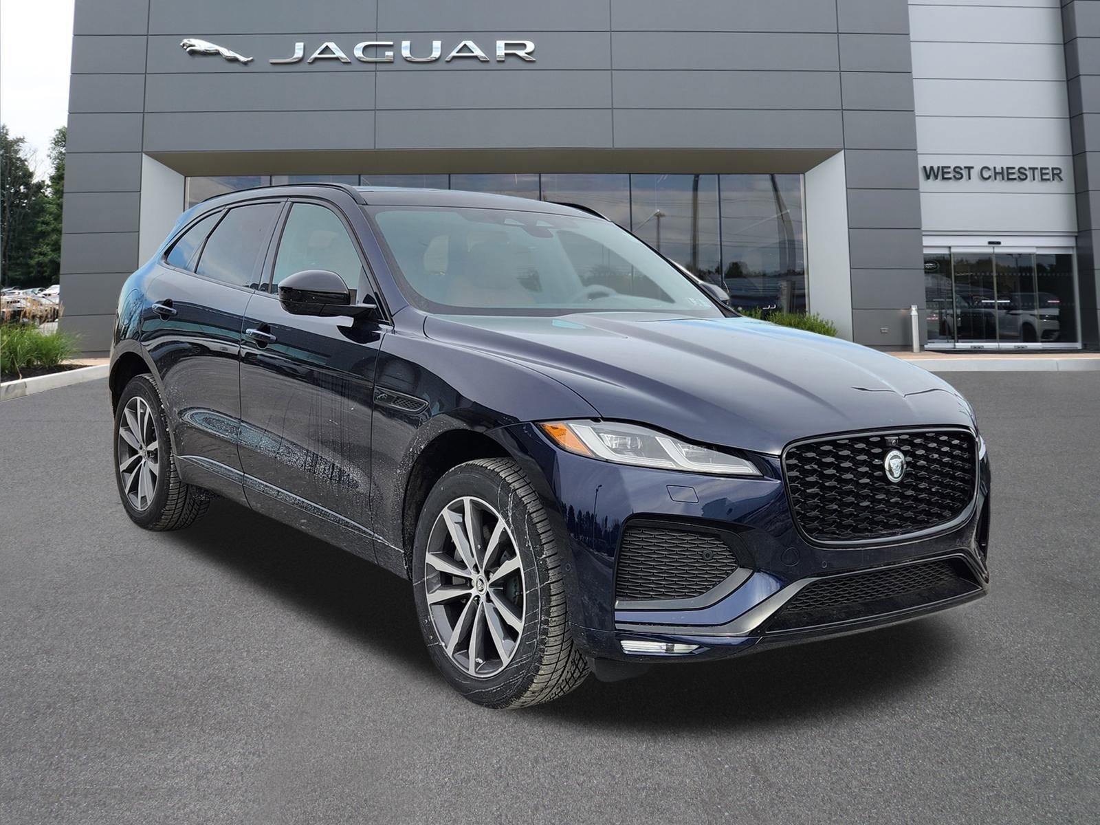 New 2026 Jaguar F-PACE R-Dynamic S AWD/4WD image 2