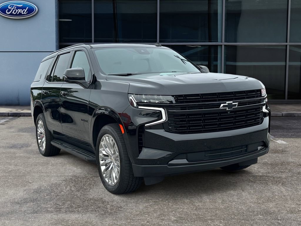 Used 2023 Chevrolet Tahoe RST w/ Luxury Package AWD/4WD image 2