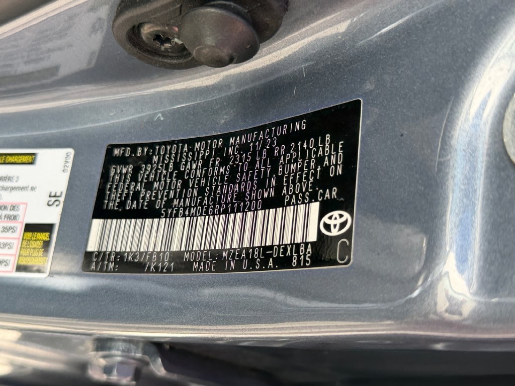 Used 2024 Toyota Corolla LE FWD image 30