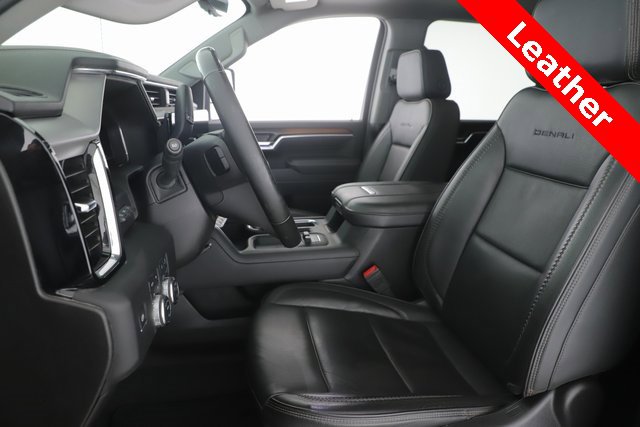 Used 2025 GMC Sierra 2500 Denali w/ Denali Reserve Package image 16