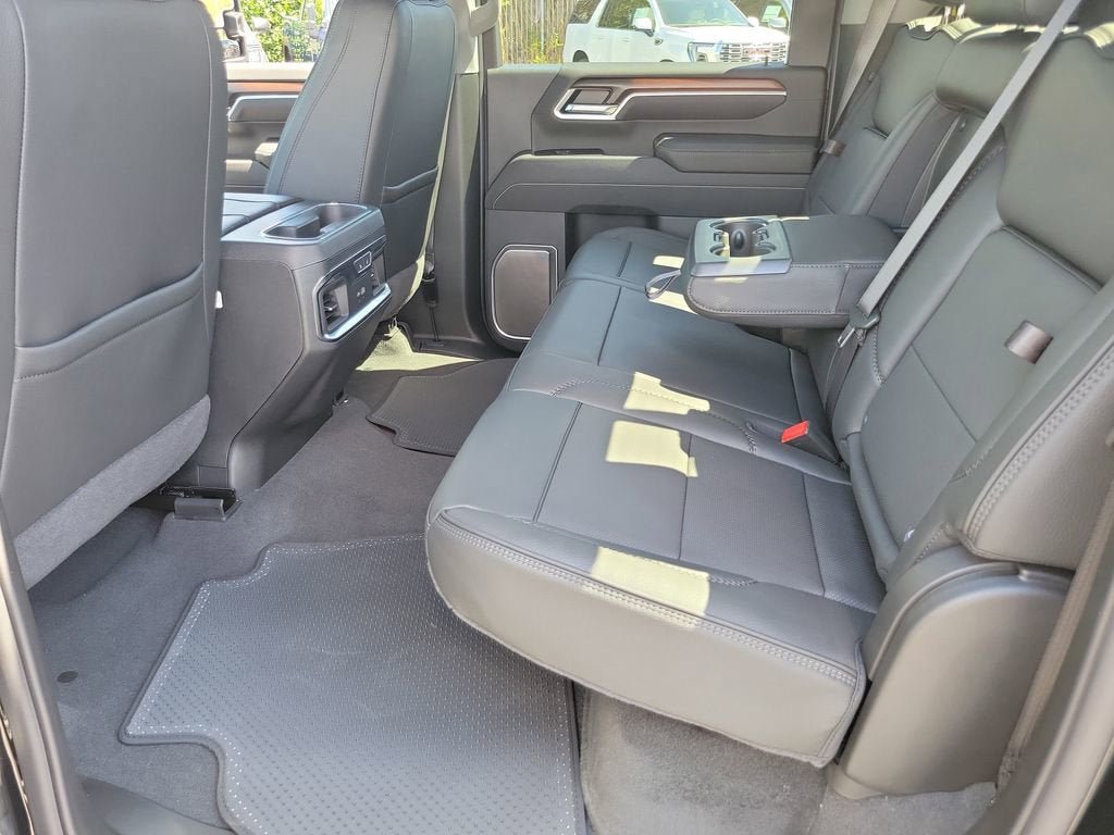 New 2026 GMC Sierra 2500 Denali w/ Denali Reserve Package AWD/4WD image 8