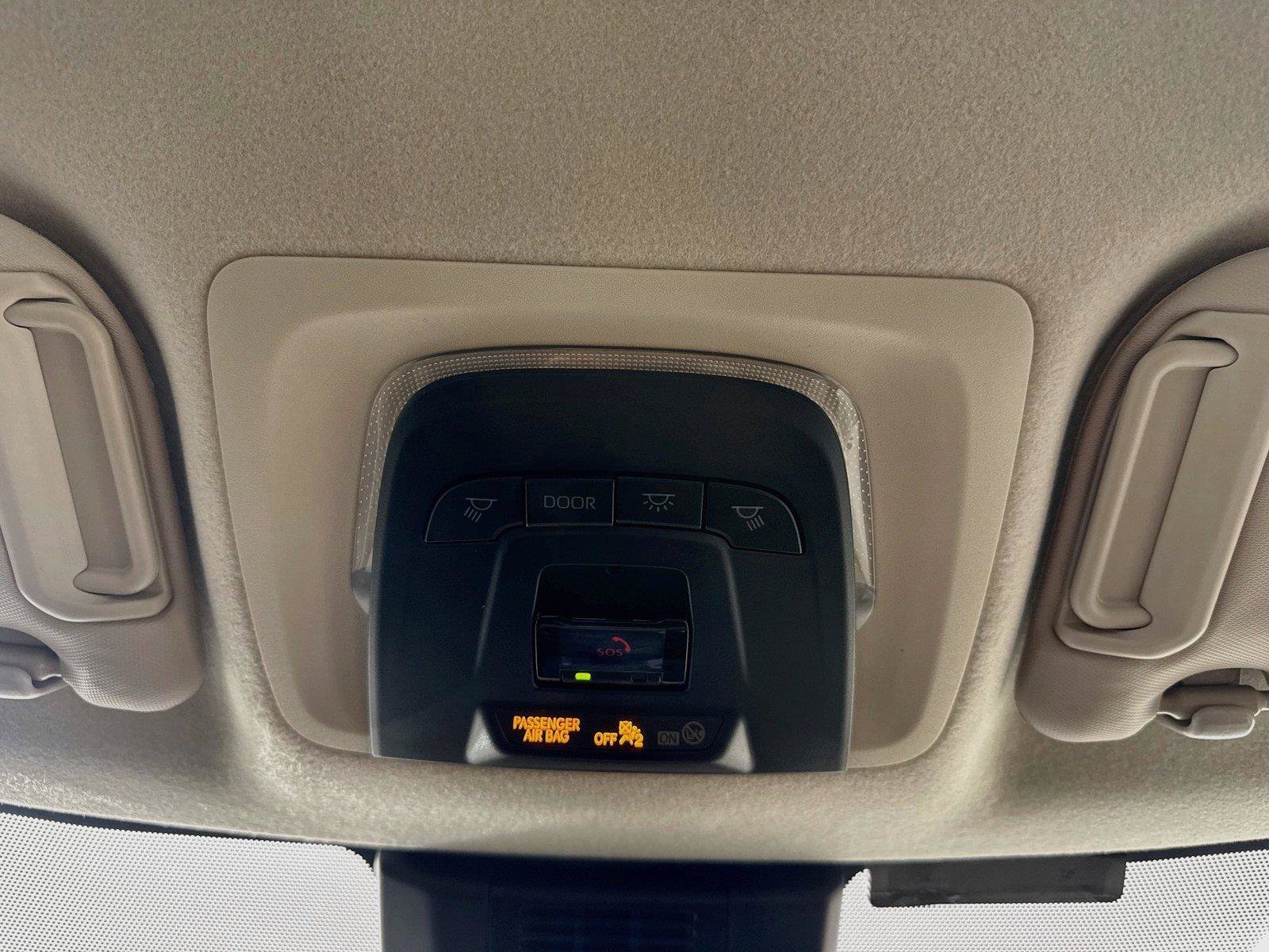 Certified 2025 Toyota Corolla LE w/ Convenience Package FWD image 6