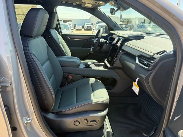 New 2026 GMC Acadia AT4 w/ Luxury Package AWD/4WD image 55