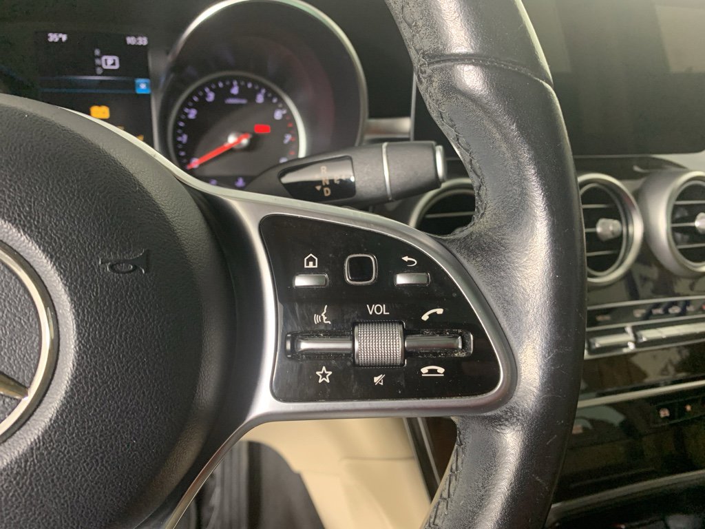 Used 2021 Mercedes-Benz GLC 300 image 21