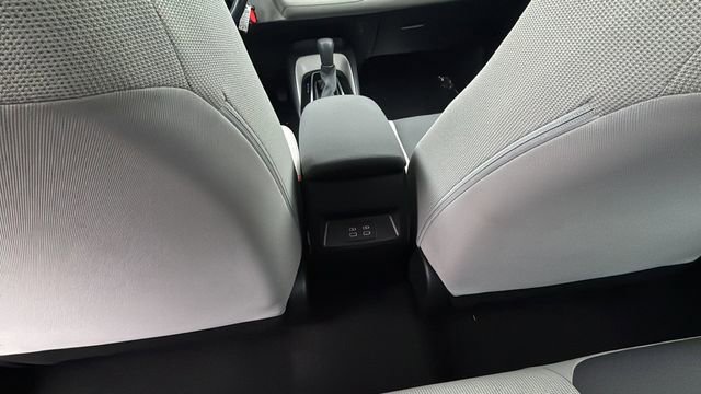 Used 2023 Toyota Corolla LE image 20