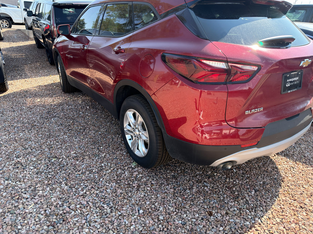 Used 2019 Chevrolet Blazer LT w/ Sound & Technology Package FWD image 5