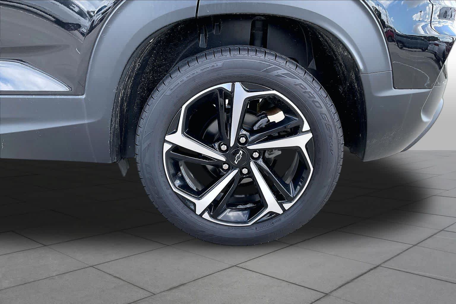 Used 2022 Chevrolet TrailBlazer RS FWD image 10