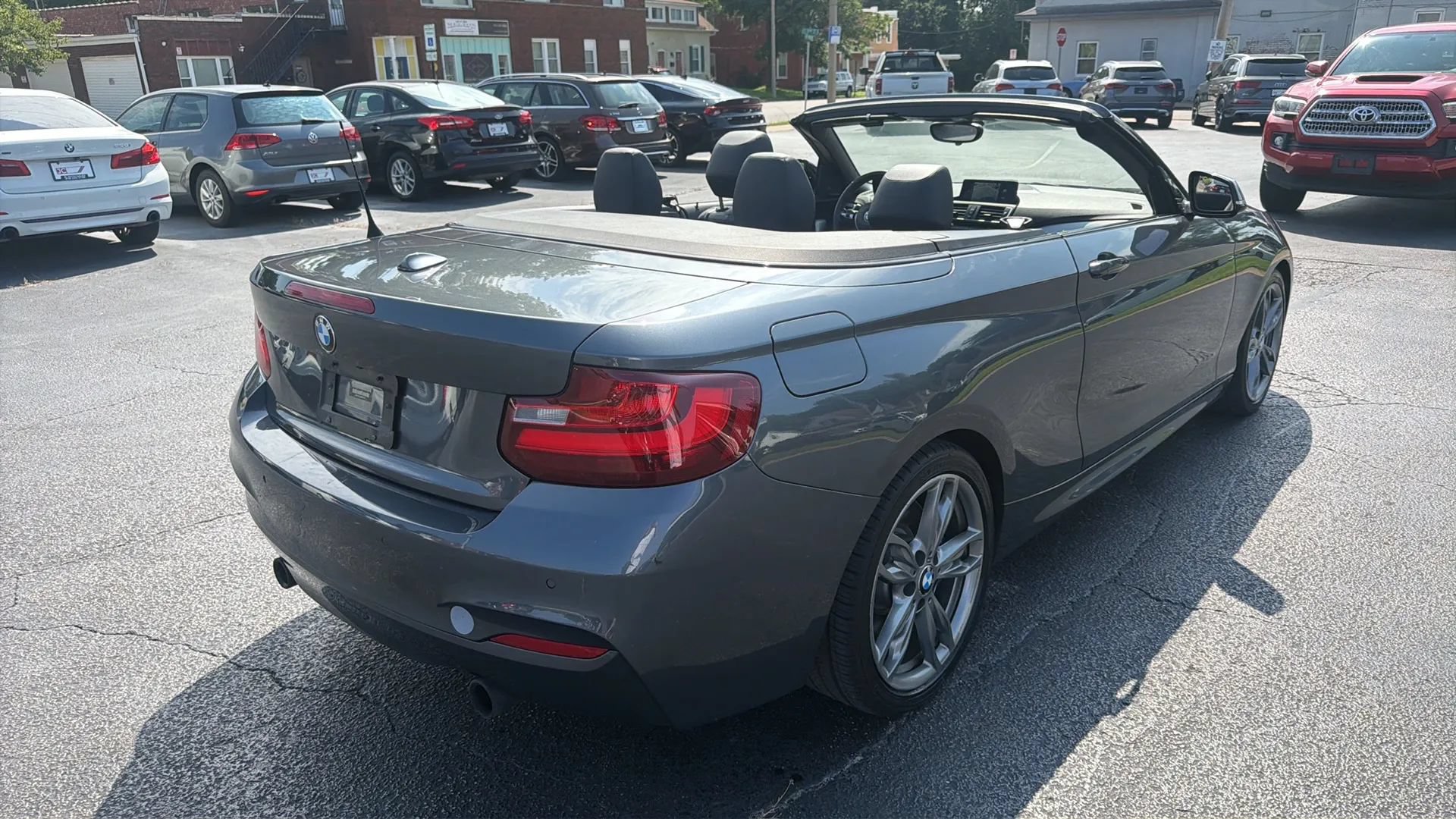 Used 2016 BMW M235i xDrive Convertible AWD/4WD image 5