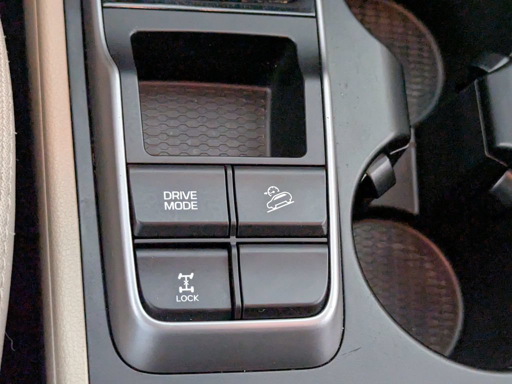 Used 2017 Hyundai Tucson SE w/ SE Popular Package 02 AWD/4WD image 38