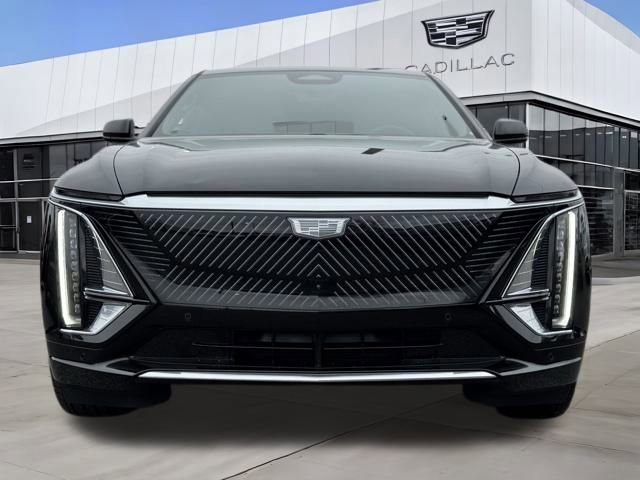 Certified 2024 Cadillac Lyriq Luxury w/ LPO, Floor Liner Package image 4