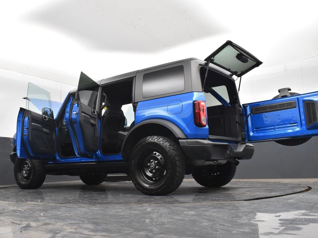 Used 2023 Ford Bronco Black Diamond AWD/4WD image 37