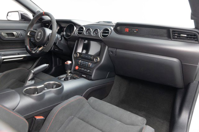 Used 2017 Ford Mustang Shelby GT350R w/ GT350R Equipment Group 920A image 2