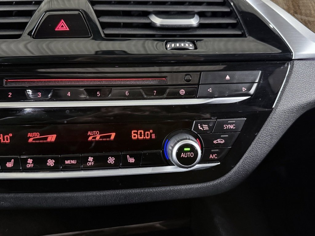 Used 2017 BMW 540i xDrive image 36