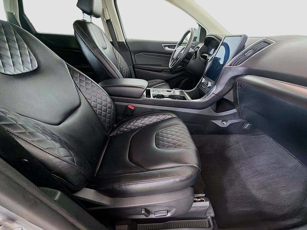 Used 2024 Ford Edge Titanium AWD/4WD image 23