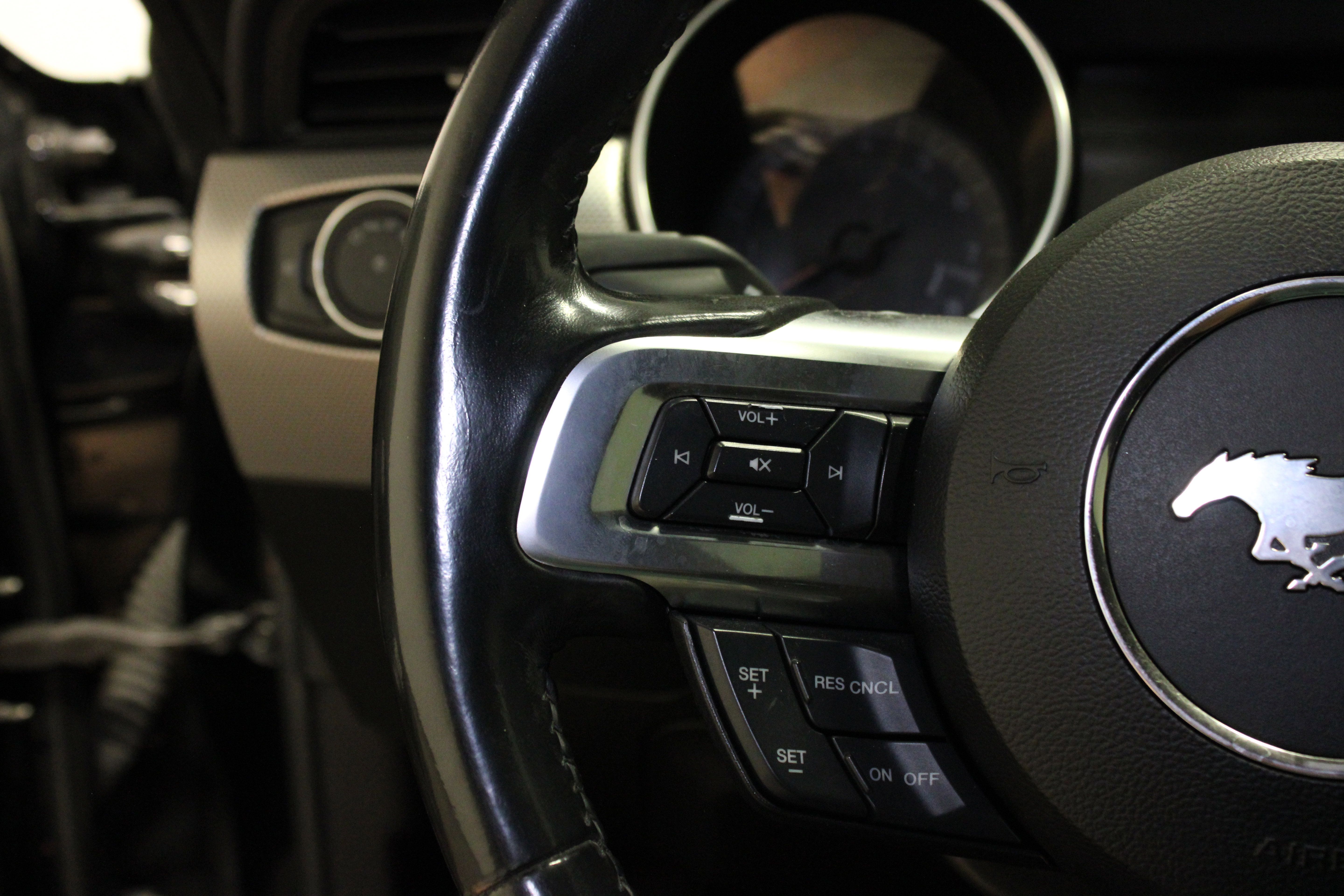 Used 2019 Ford Mustang GT RWD image 21