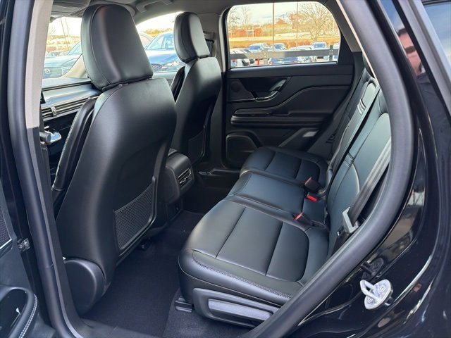 New 2026 Lincoln Corsair Premiere image 7