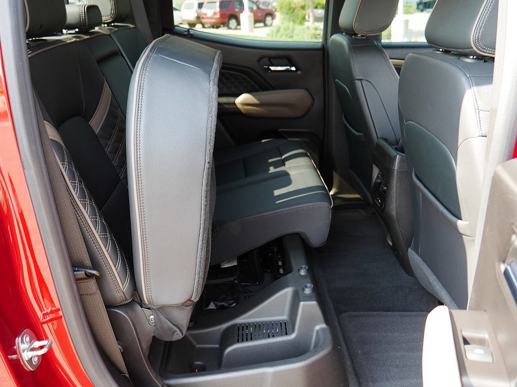 Used 2023 GMC Canyon Denali AWD/4WD image 60