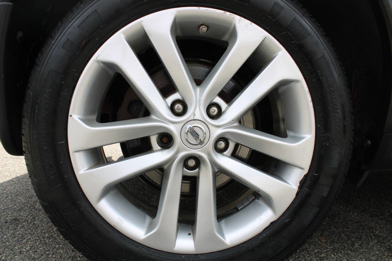 Used 2011 Nissan Juke SV w/ Interior Illumination Pkg image 22