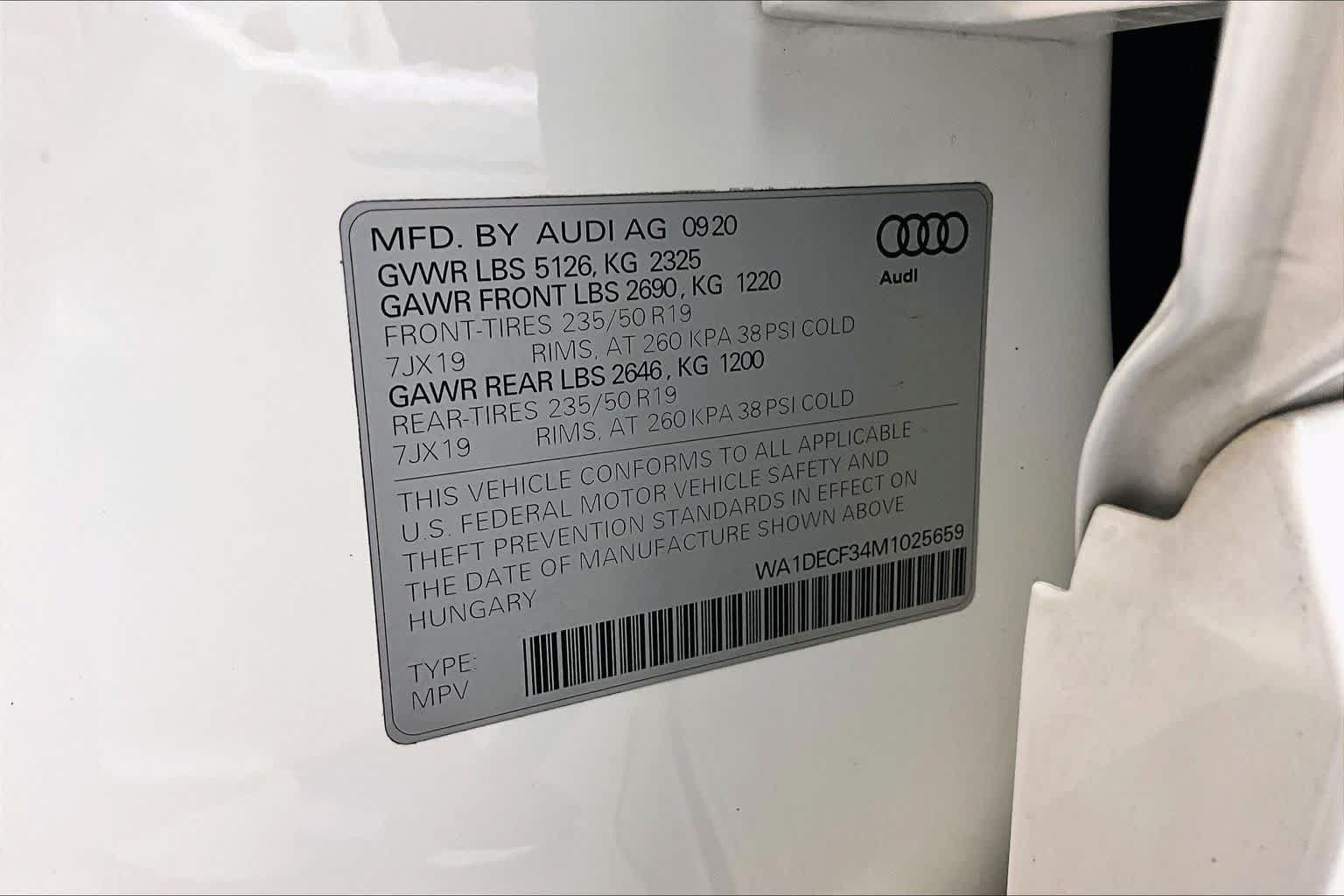 Used 2021 Audi Q3 2.0T Premium w/ Convenience Package AWD/4WD image 34