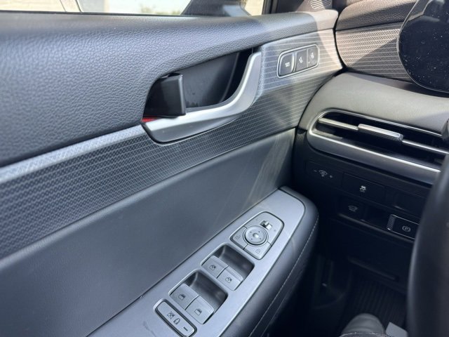 Used 2023 Hyundai Palisade Limited image 10