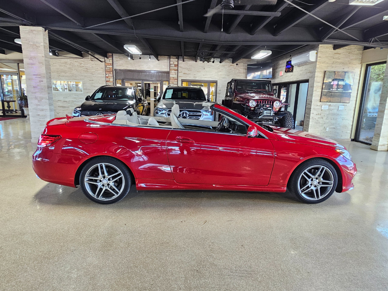 Used 2016 Mercedes-Benz E 400 Cabriolet image 9