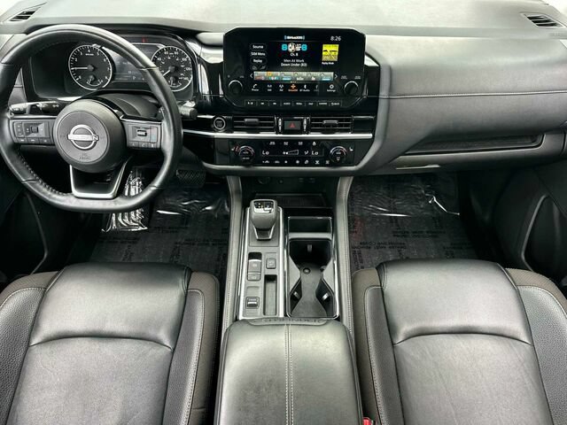 Used 2023 Nissan Pathfinder SL FWD image 16