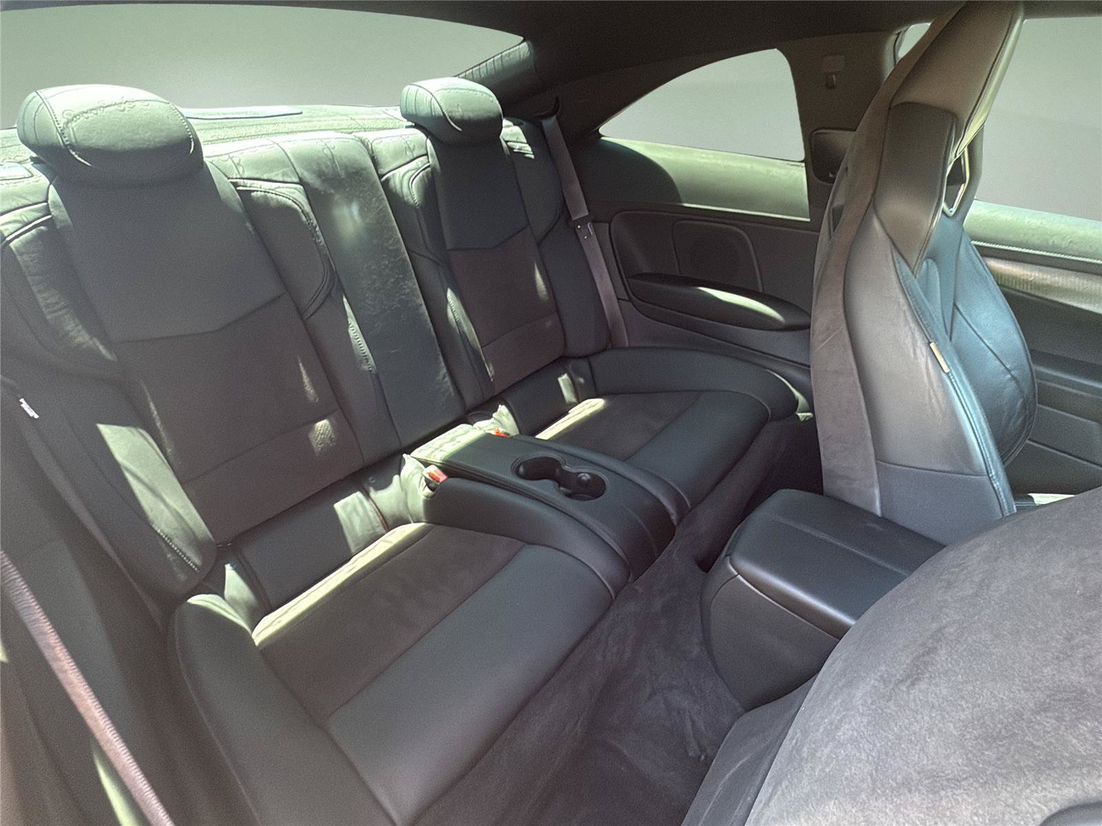 Used 2016 Cadillac ATS V w/ Luxury Package RWD image 23