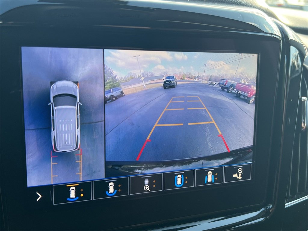 Used 2021 Chevrolet Traverse High Country image 52