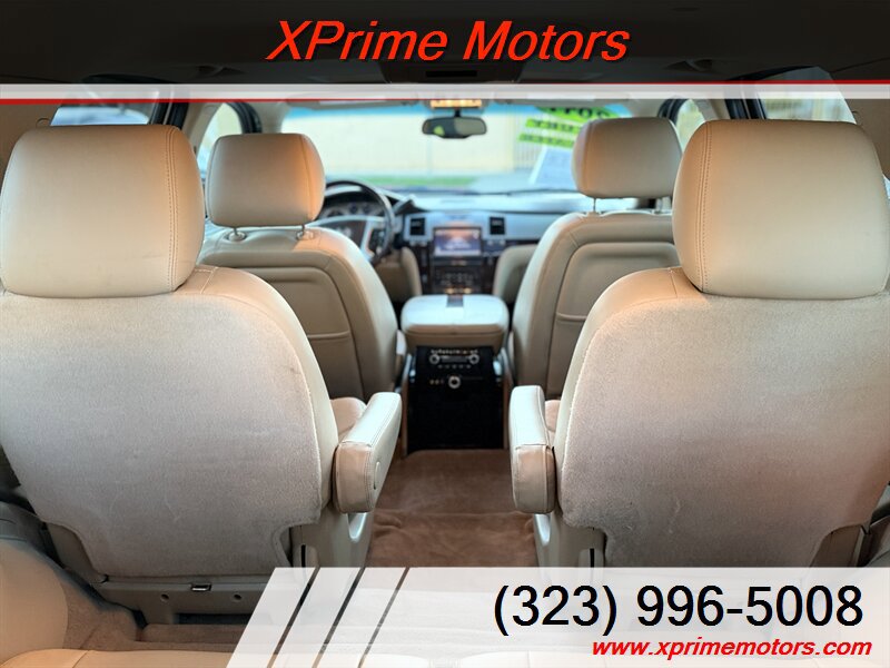 Used 2011 Cadillac Escalade Luxury AWD/4WD image 14