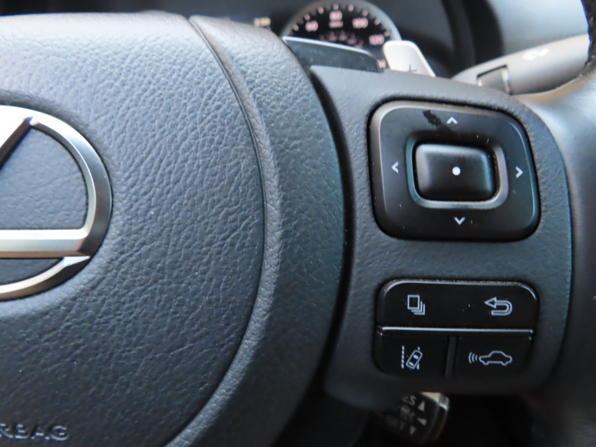 Used 2022 Lexus IS 300 AWD w/ Premium Package image 20