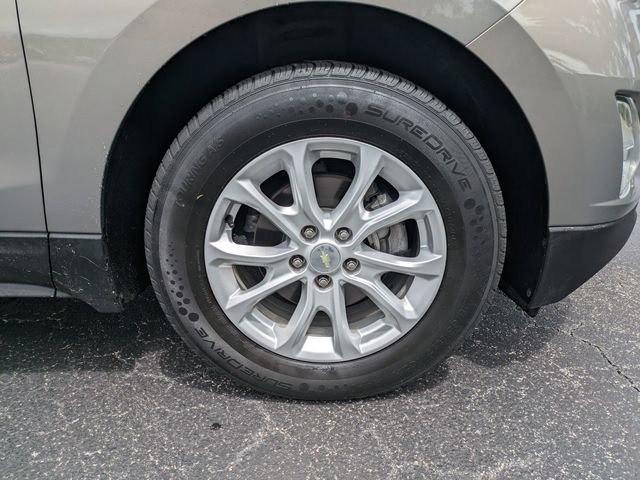 Used 2018 Chevrolet Equinox LT w/ Sun & Infotainment Package FWD image 11