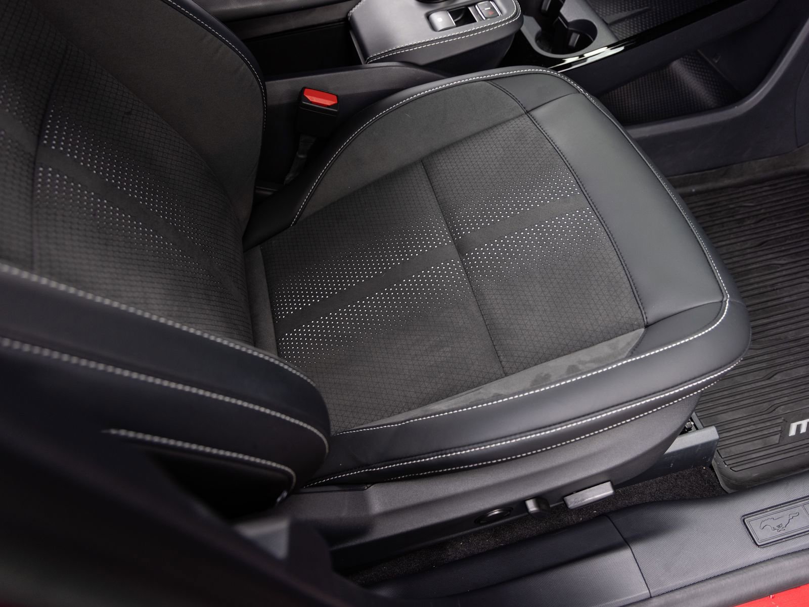 Used 2024 Ford Mustang Mach-E GT AWD/4WD image 32