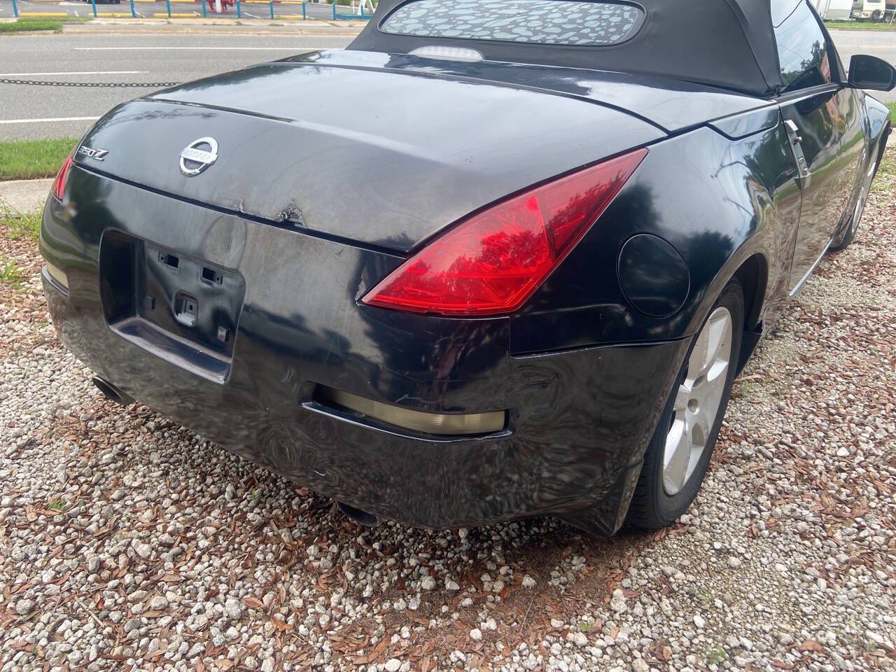 Used 2005 Nissan 350Z Touring RWD image 6