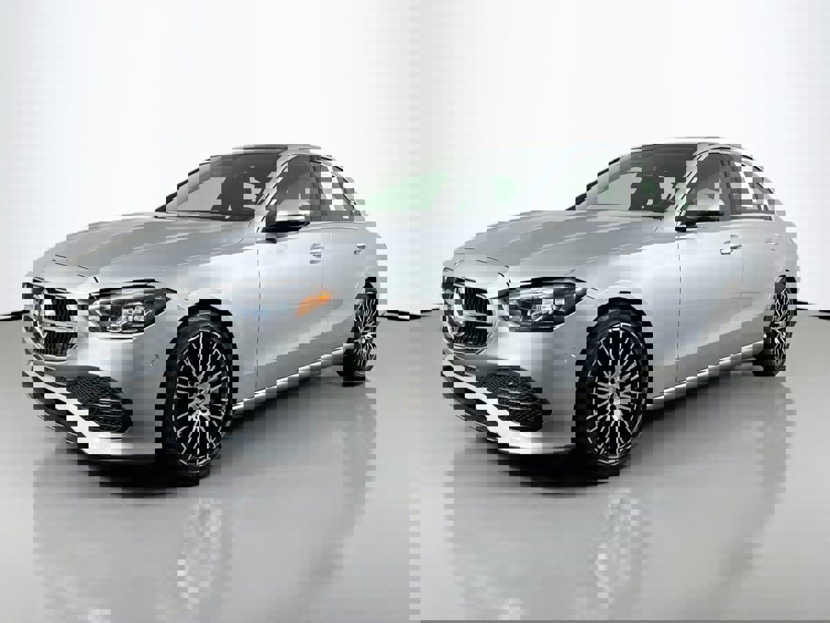 Used 2022 Mercedes-Benz C 300 4MATIC Sedan w/ Exclusive Trim Package image 43