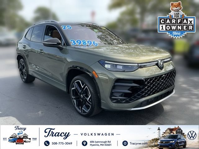 Certified 2025 Volkswagen Tiguan SEL R-Line AWD/4WD image 1