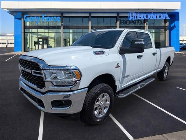 Used 2024 RAM 3500 Big Horn image 3