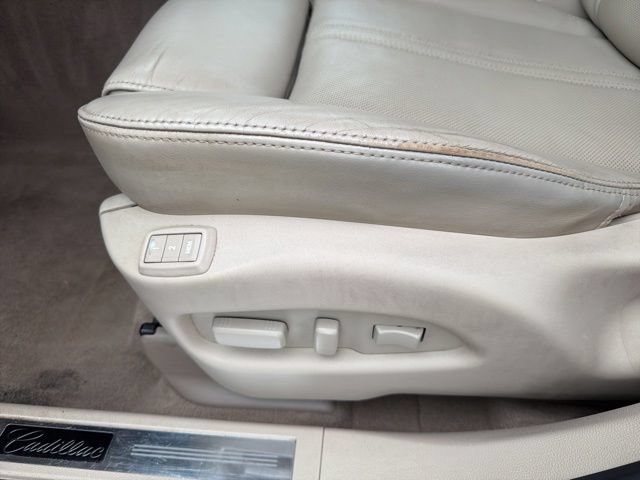 Used 2014 Cadillac SRX Luxury FWD image 12