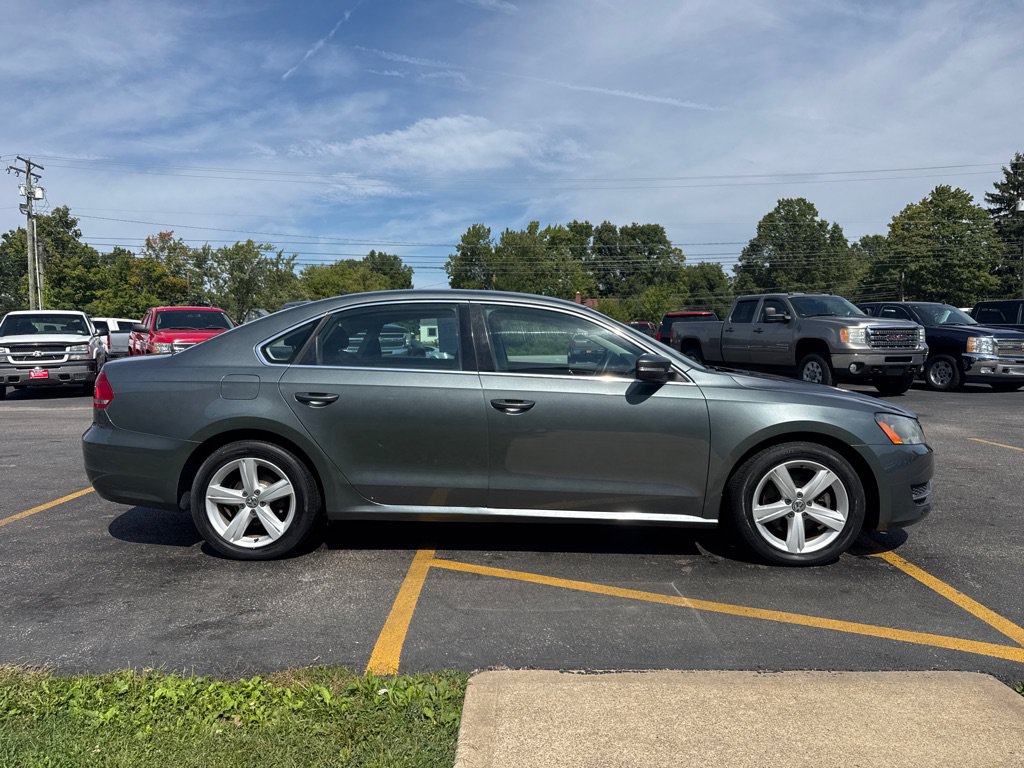 Used 2013 Volkswagen Passat 2.5 SE FWD image 5