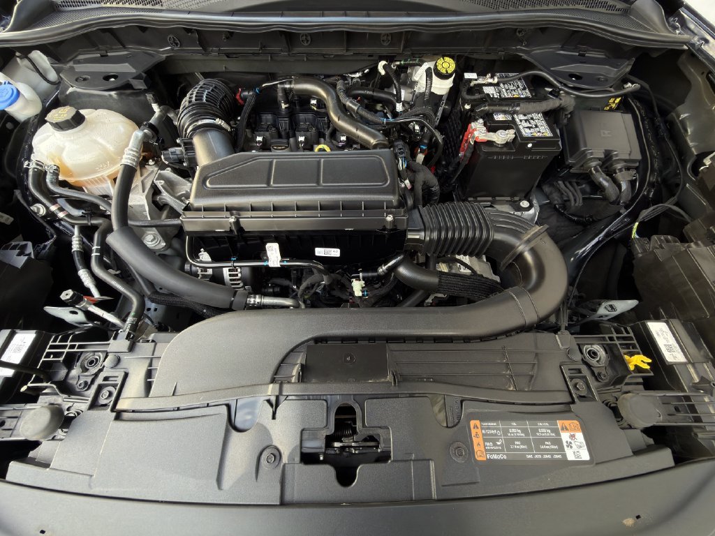 Used 2025 Ford Escape ST-Line FWD image 27