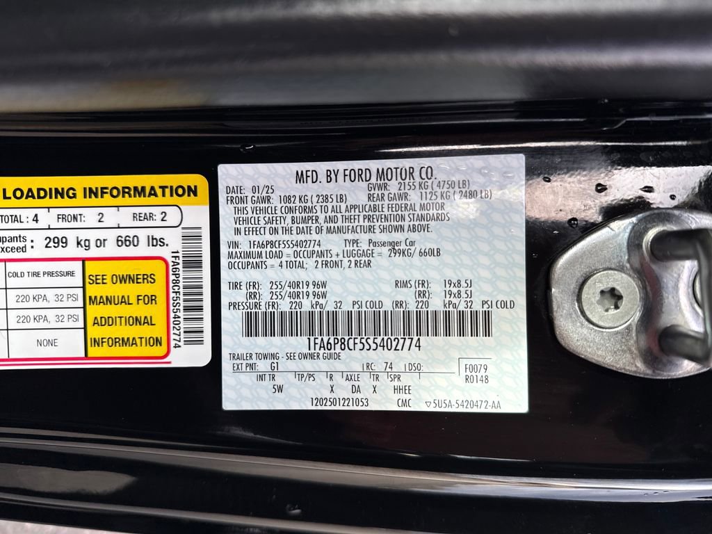 Used 2025 Ford Mustang GT Premium image 19