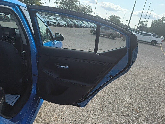 Used 2022 Nissan Sentra SR image 15