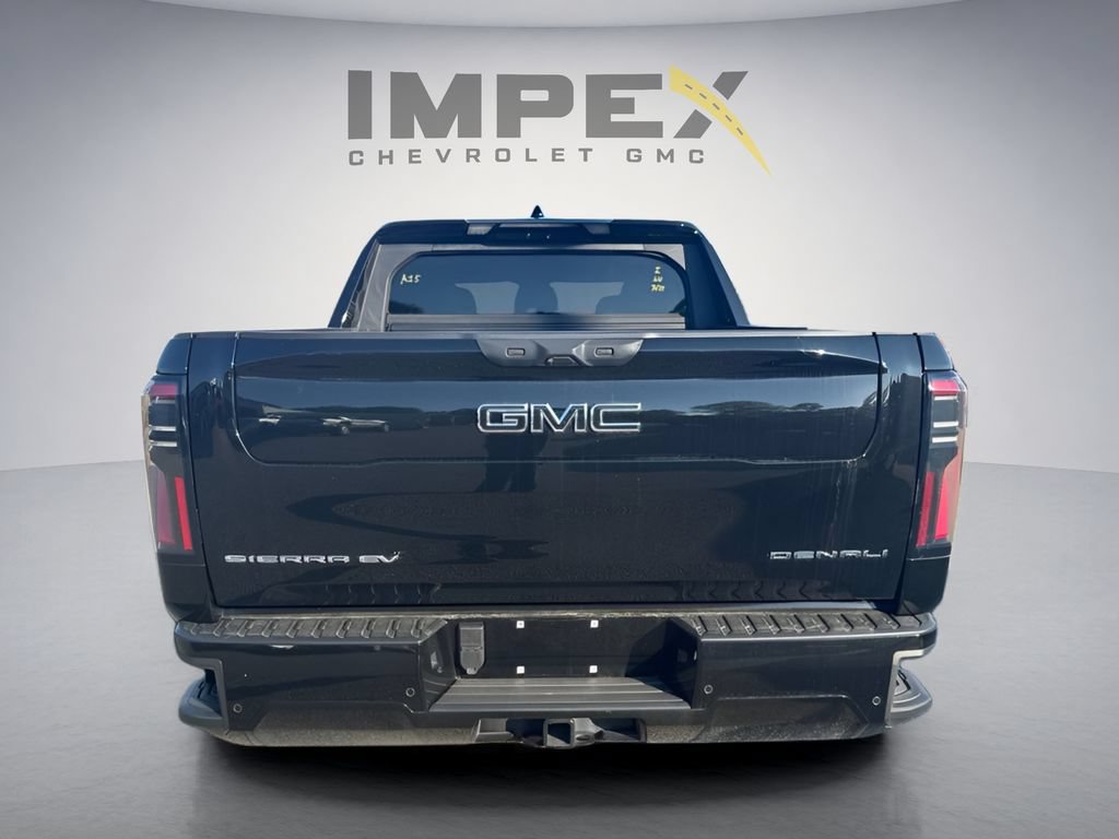 Used 2025 GMC Sierra EV Denali AWD/4WD image 4