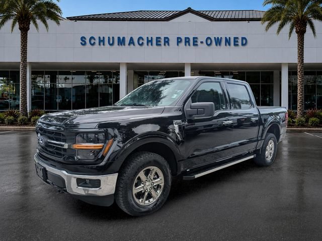 Used 2025 Ford F150 XLT w/ Equipment Group 301A Standard AWD/4WD image 3