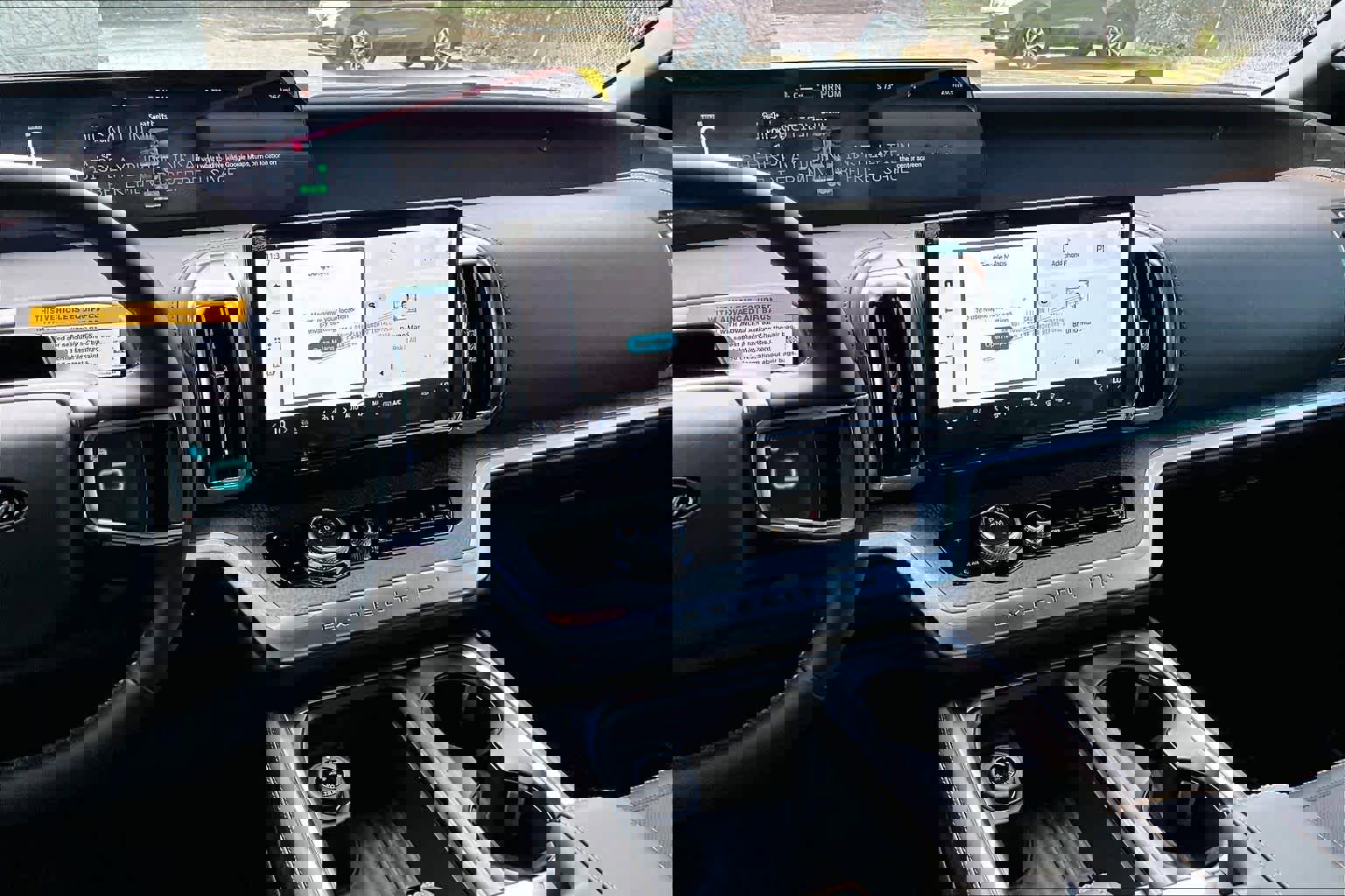 New 2026 Ford Expedition Tremor image 7